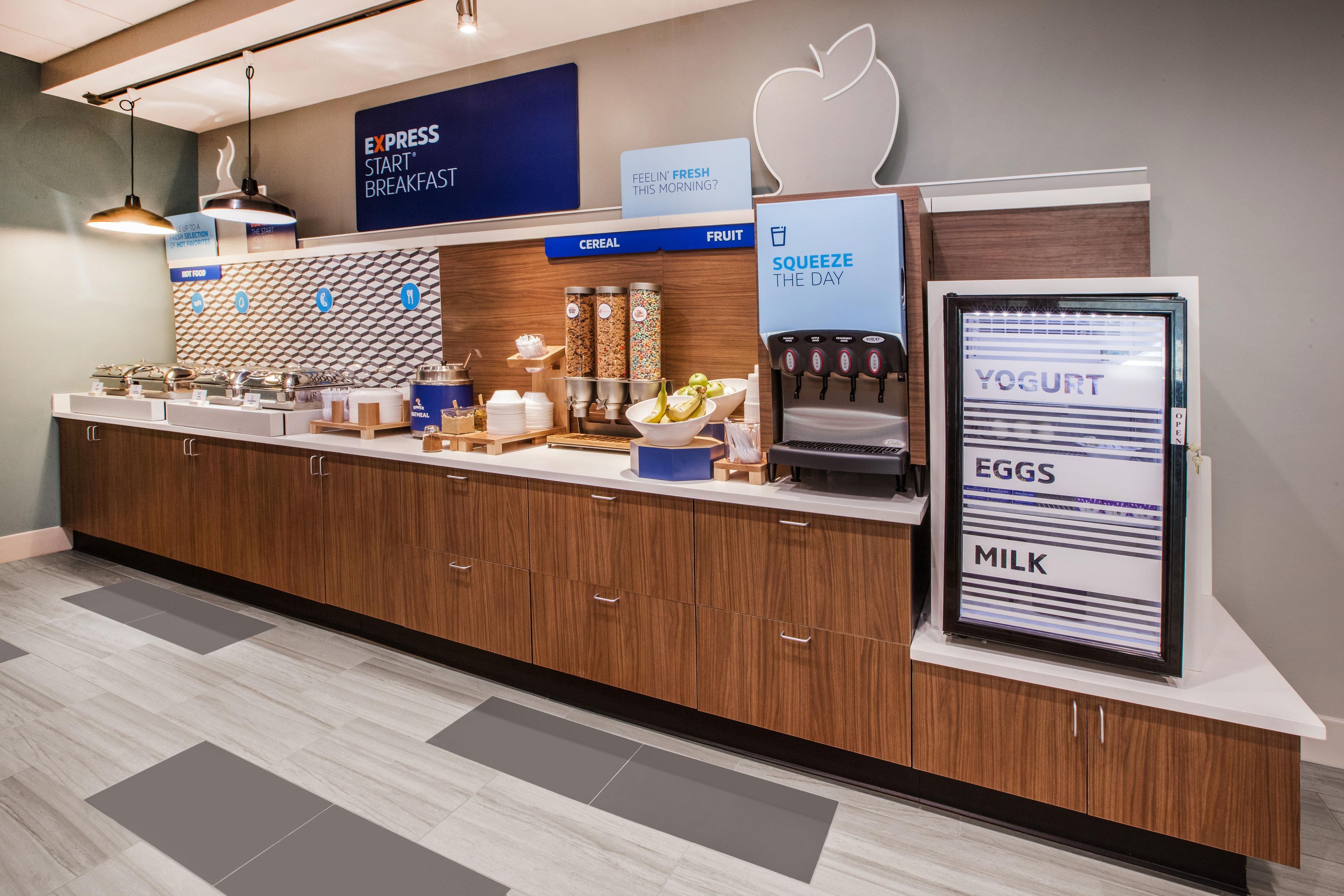 Holiday Inn Express Hotel & Suites Brattleboro By Ihg Luaran gambar