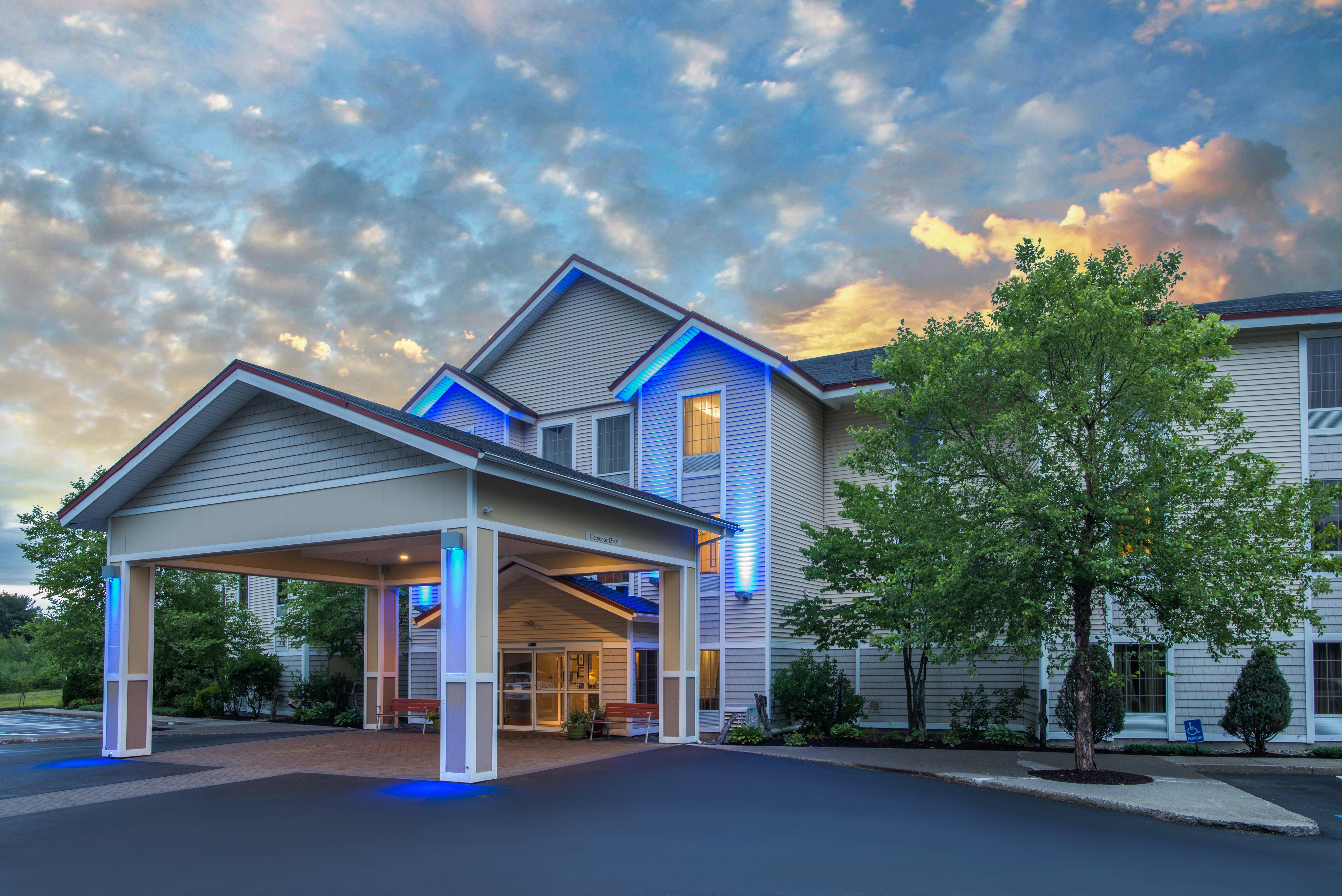 Holiday Inn Express Hotel & Suites Brattleboro By Ihg Luaran gambar