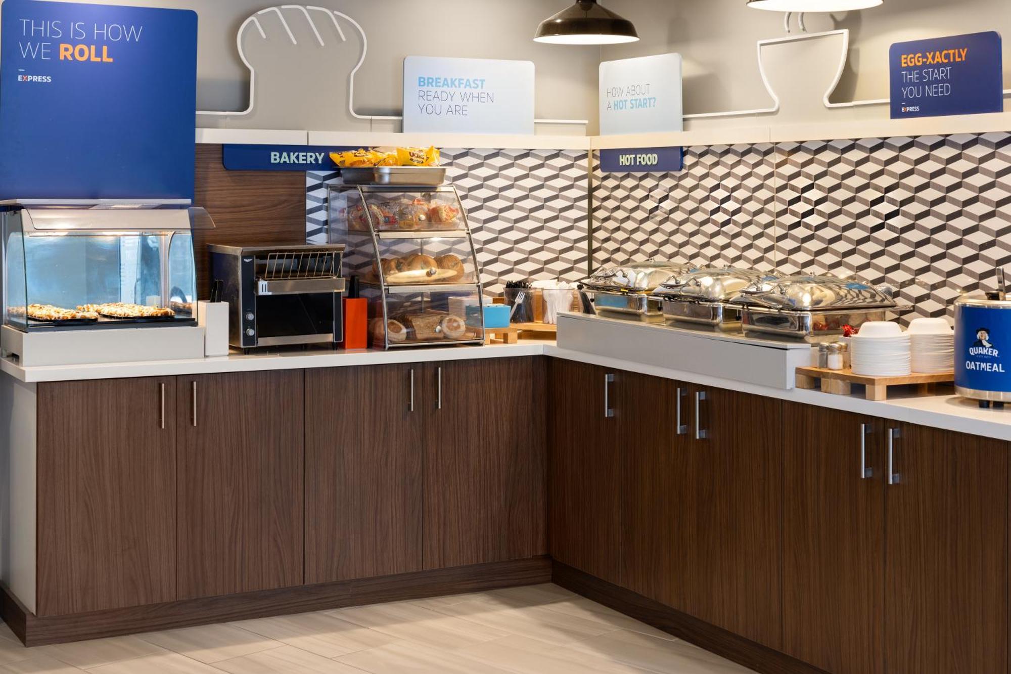 Holiday Inn Express Hotel & Suites Brattleboro By Ihg Luaran gambar
