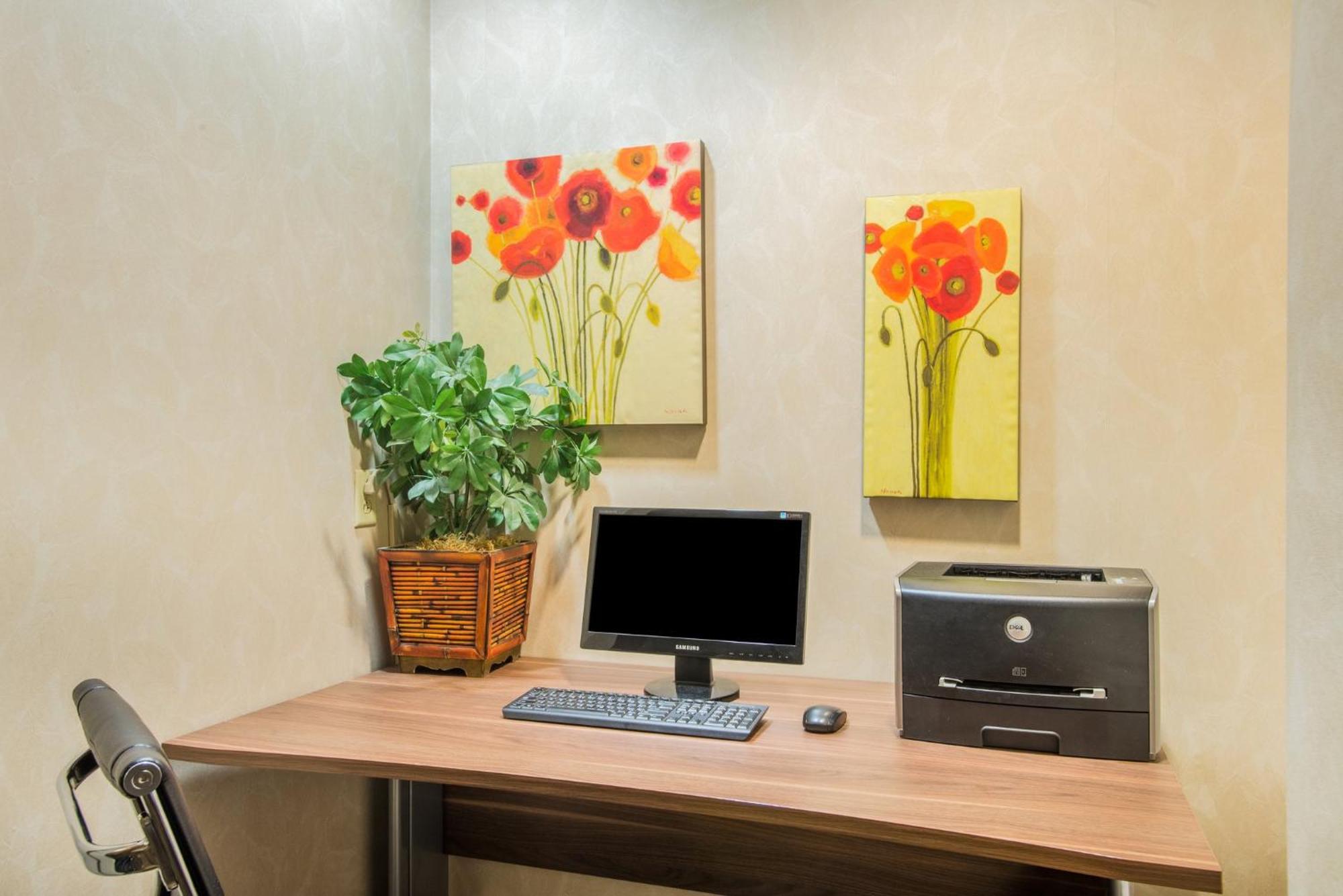 Holiday Inn Express Hotel & Suites Brattleboro By Ihg Luaran gambar