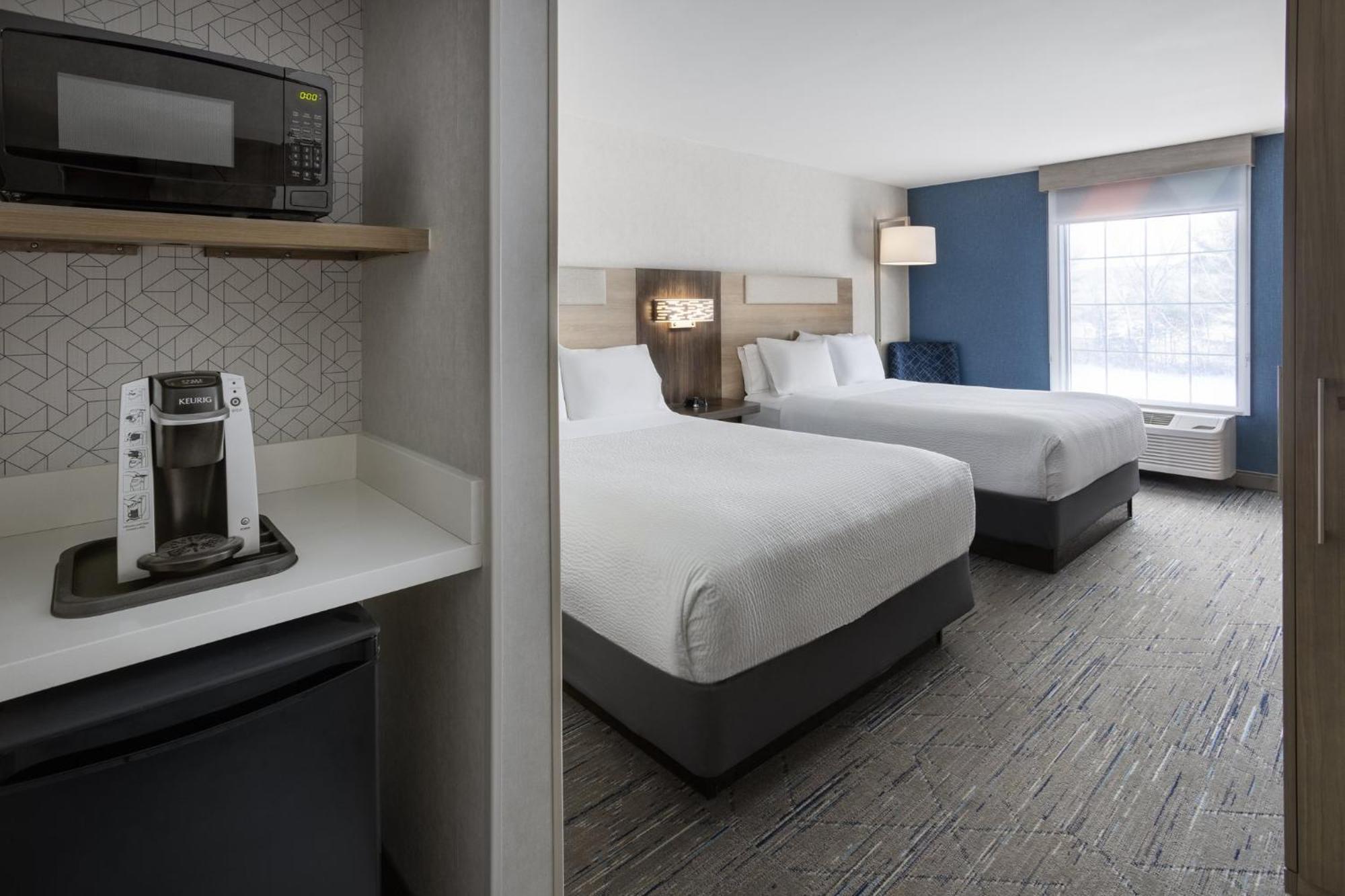Holiday Inn Express Hotel & Suites Brattleboro By Ihg Luaran gambar