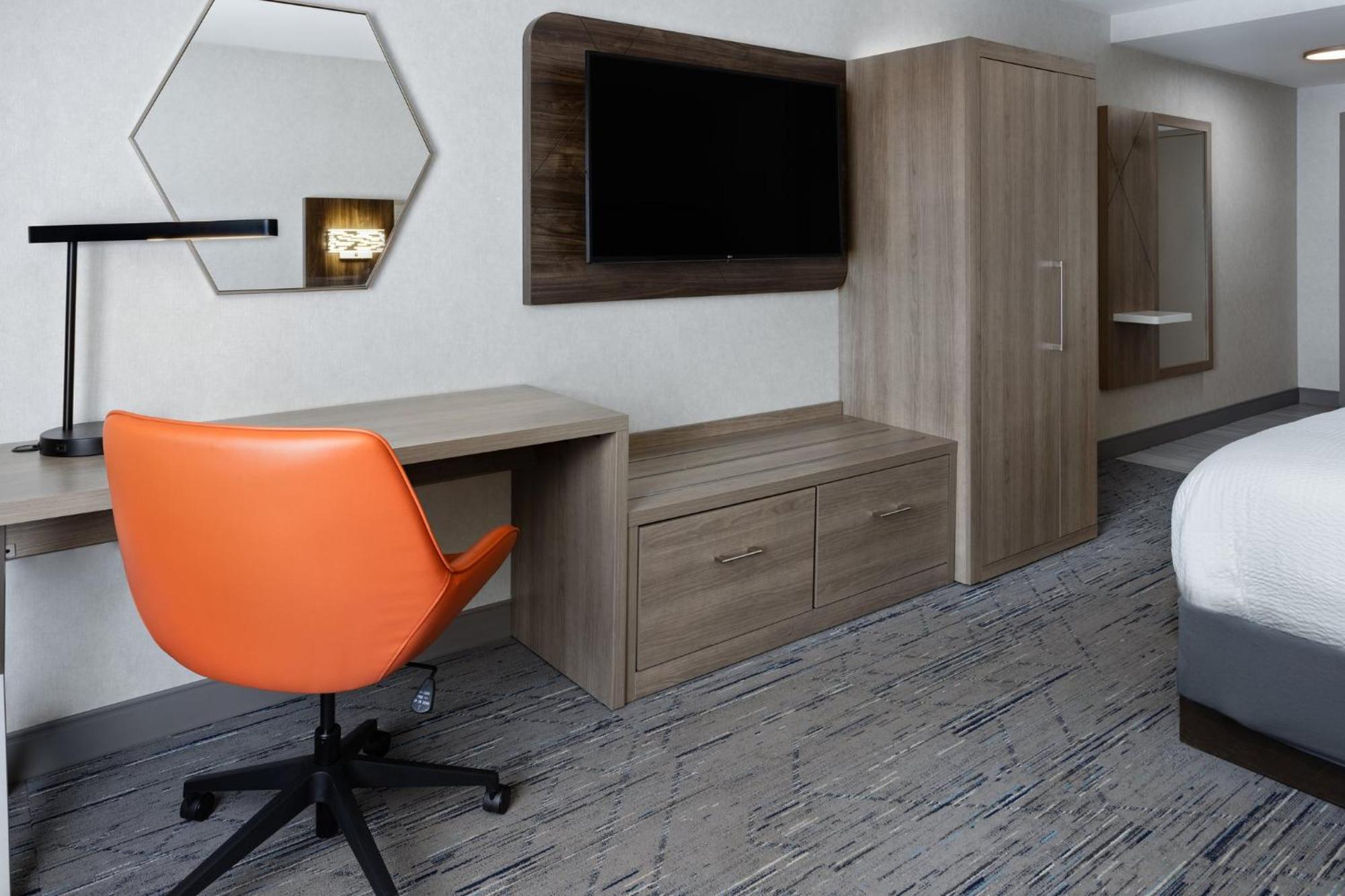 Holiday Inn Express Hotel & Suites Brattleboro By Ihg Luaran gambar